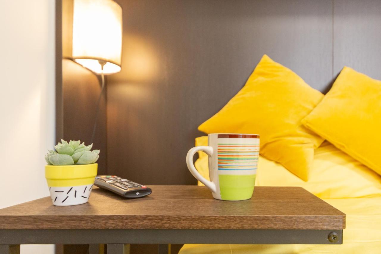 Marghera Suite Duomo 10Min, Fast Wifi & Metro Milan Bagian luar foto